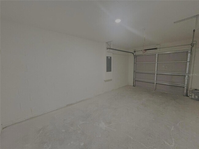 Building Photo - 3040 SW 168th Loop