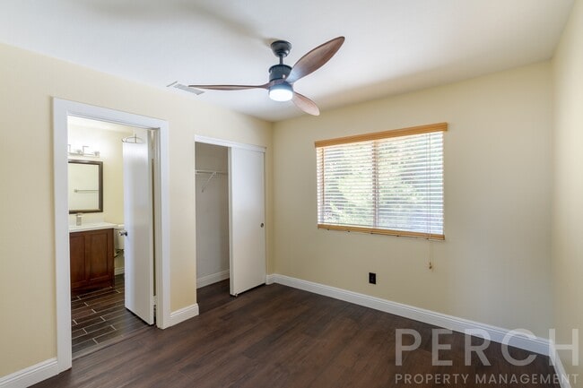 Building Photo - 3770 Dunbarton Way