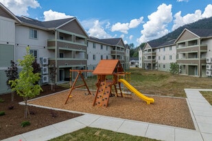 Building Photo - Samuelson Place Apartments