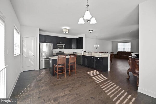 Building Photo - 1310 Carrick Ct