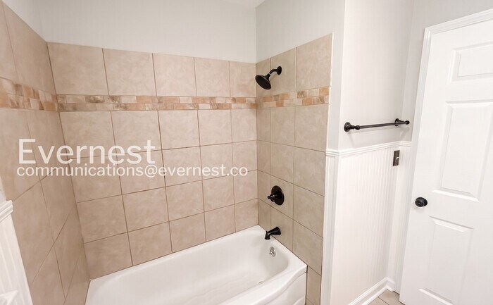 Building Photo - 3659 Thrushwood Dr