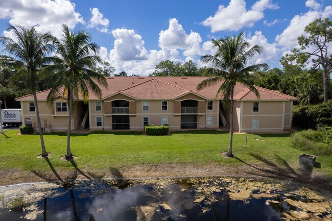 Building Photo - ** IBIS CLUB ** 3 BED / 2 BATH - CONDO - GATED COMMUNITY - SMALL PET OK! - ANNUAL RENTAL