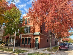 Building Photo - 1300 W Grenshaw St