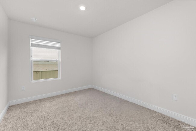 Building Photo - 6316 Grove Park Dr