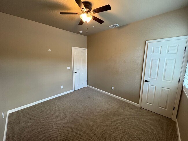 Building Photo - SE Visalia home coming soon!