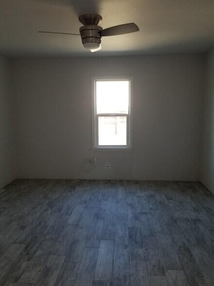 Bedroom 1 - 219 East Montezuma Avenue