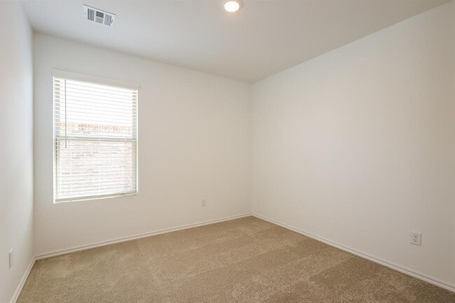 Building Photo - 11628 SW 38th St