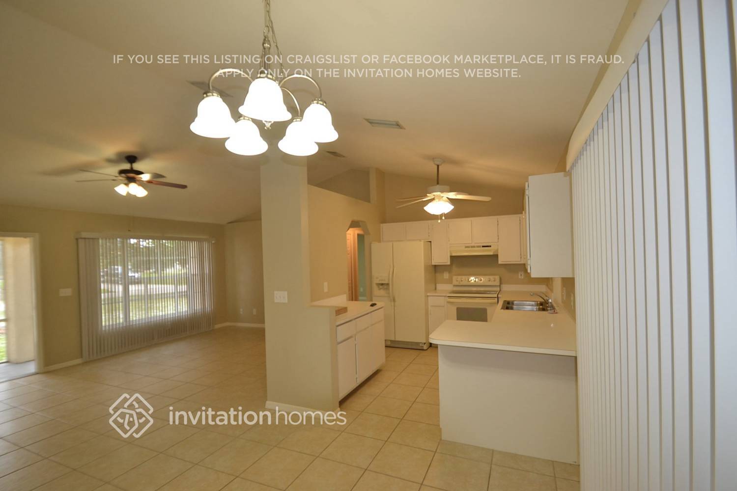 Building Photo - 521 SW 23rd Terrace