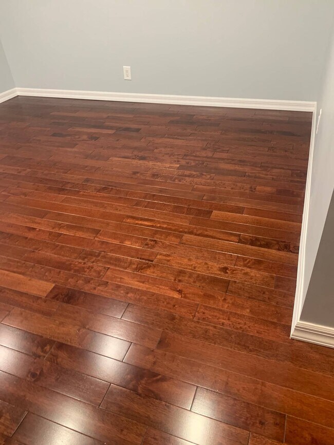 Building Photo - 46 Cowles Ave