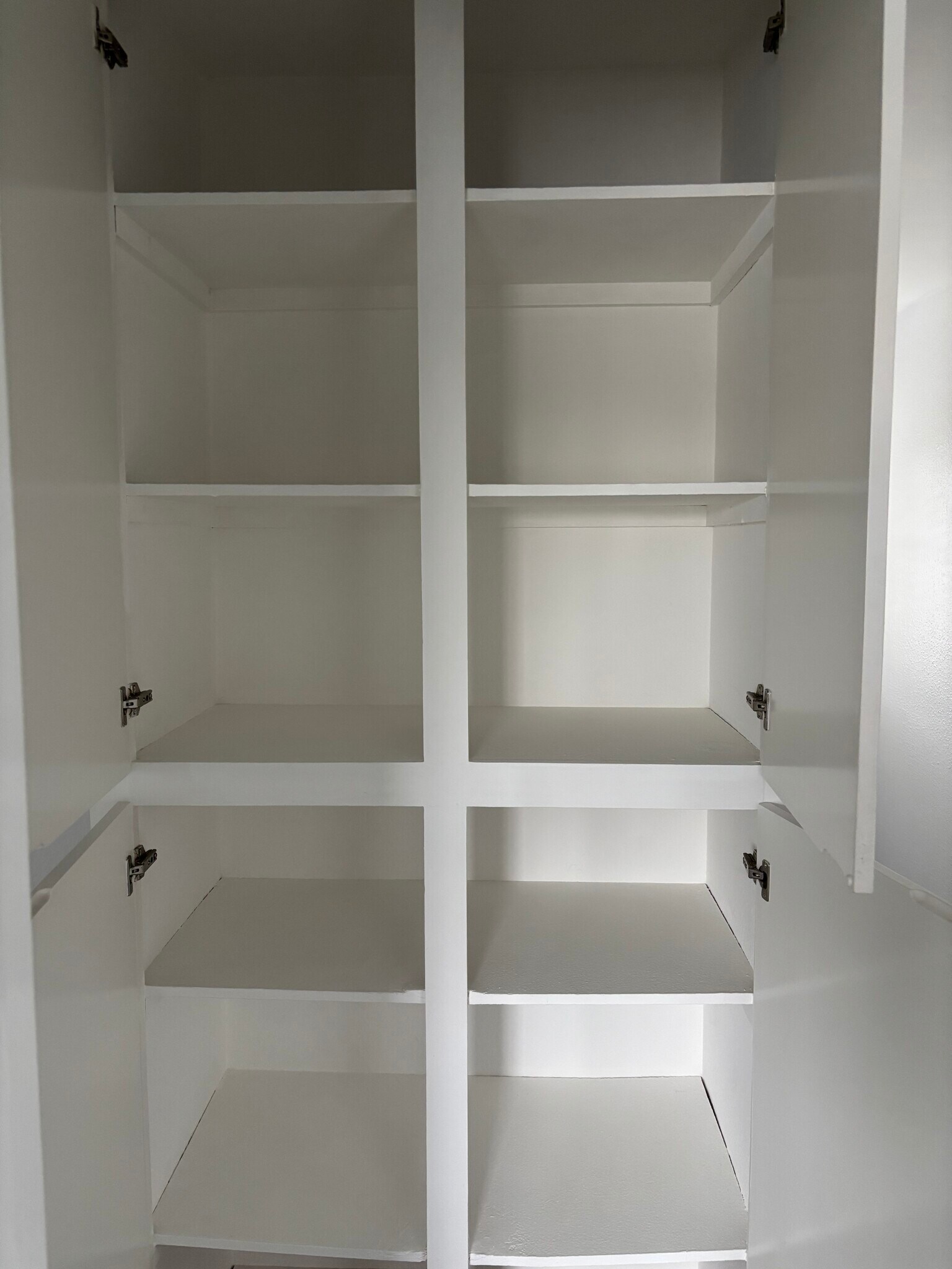 Building Photo - 6509 W 86th Plz
