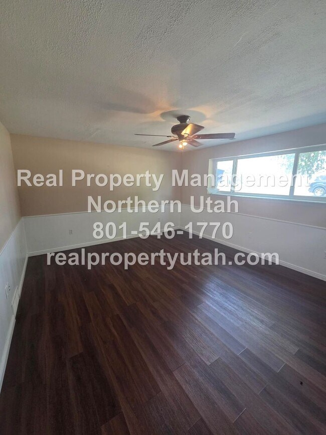 Building Photo - 651 W 1060 N