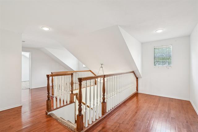 Building Photo - 4016 Willow Ridge Dr