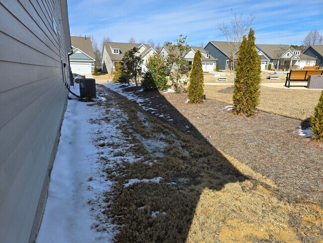 Building Photo - 3 BR/2BA | Newly Renovated Single Family Home | 2-Car Garage Parking | Large backyard| In Carolin...
