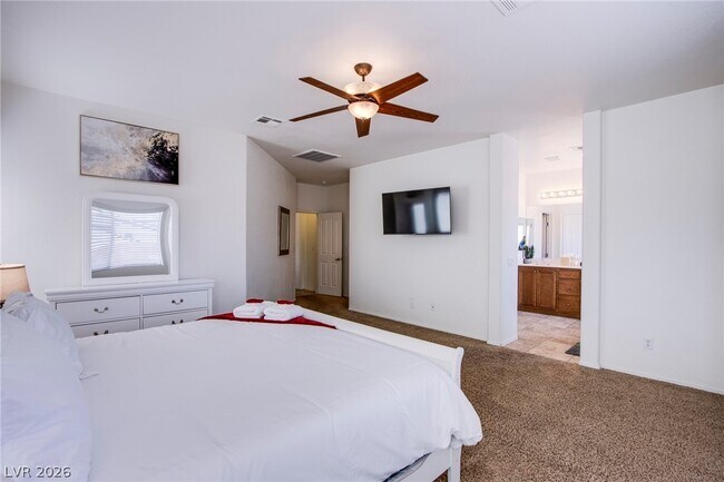 Building Photo - 29 Blue Sunrise Ave