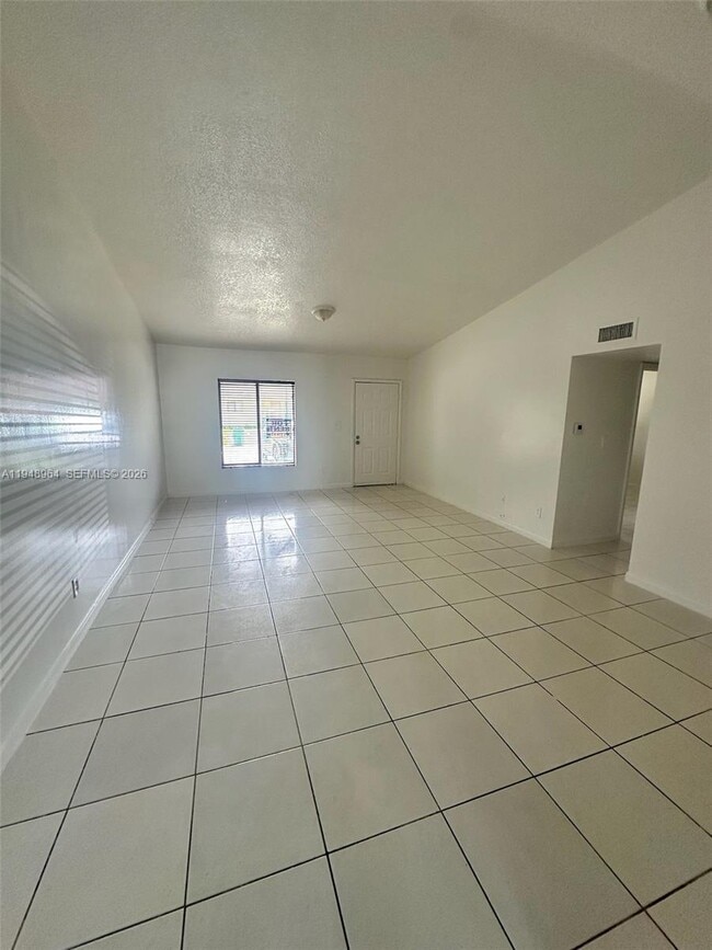 Building Photo - 13993 SW 280th Terrace