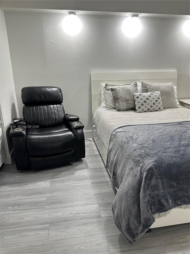 Building Photo - 2055 SW 122nd Ave