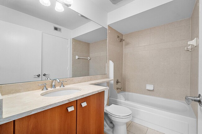 Building Photo - 1345 Crystal Way