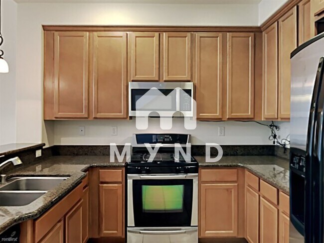 Building Photo - 2 br, 2.5 bath Condo - 2580 W El Camino Av...