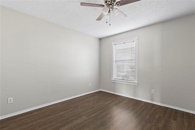 Building Photo - 1543 Englewood Dr