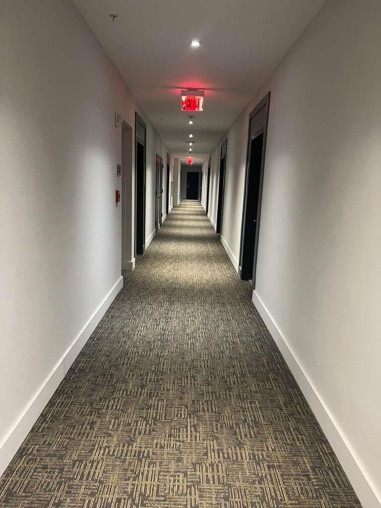 Building Photo - 1600 SW 1st Ave