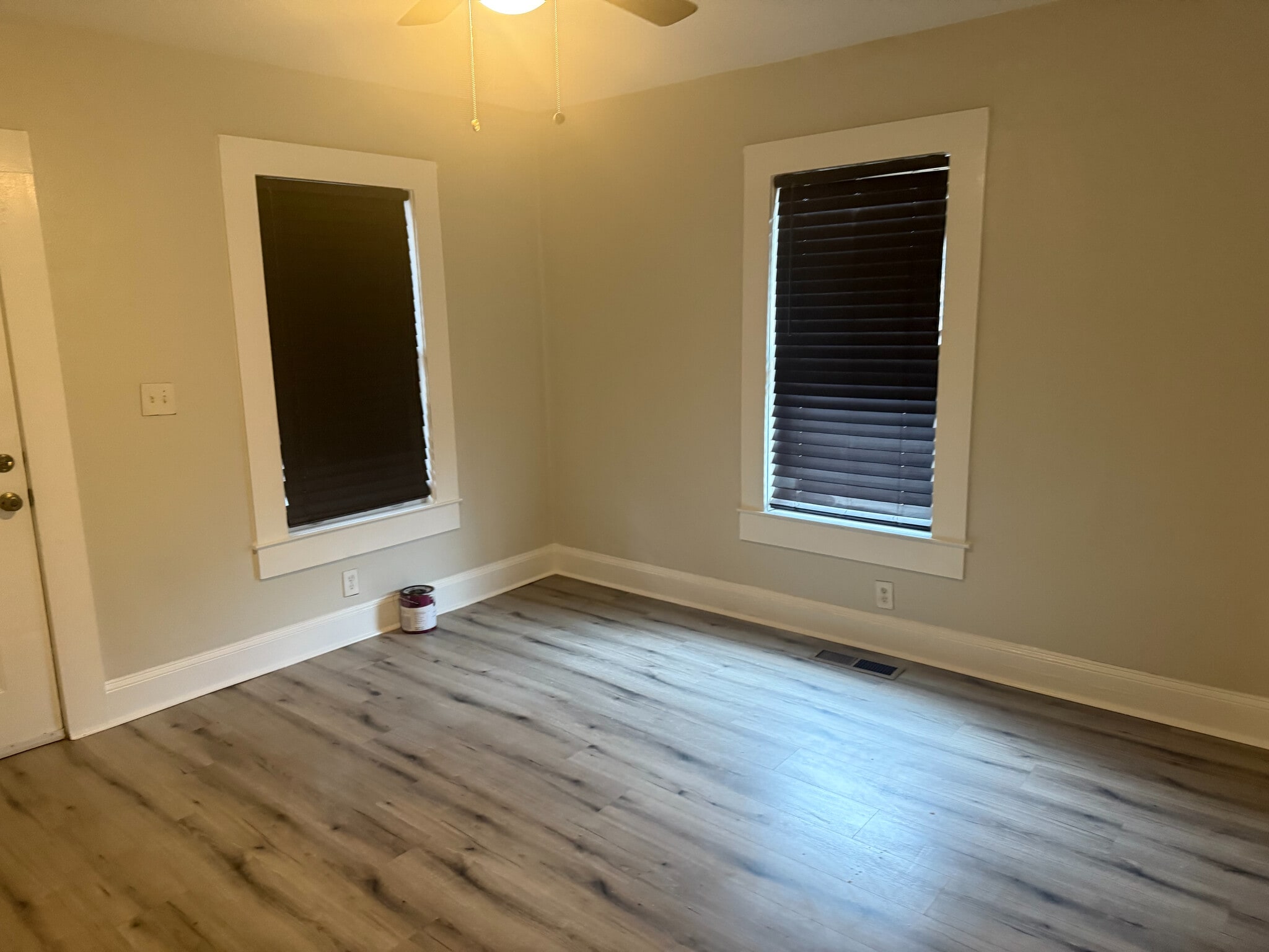 Building Photo - Room in Single Family Home on Griffin St NW
