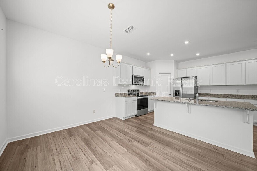 Building Photo - 7005 Bermuda Wds Rd