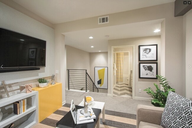 Building Photo - 2058 Quartet Loop