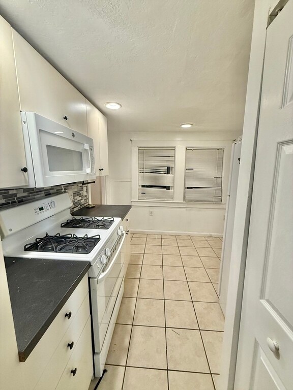 Building Photo - 20 Park Rd