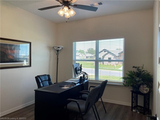 Building Photo - 9100 Maysview Ln
