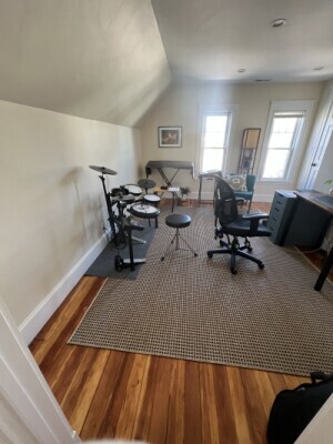 Building Photo - 18 Colberg Ave