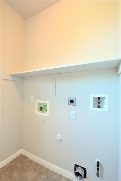Building Photo - 8000 Tonkinese Dr