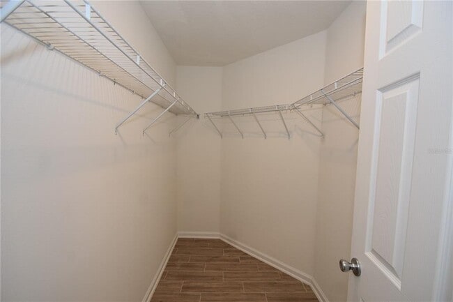 Building Photo - 32 Windsor Ter