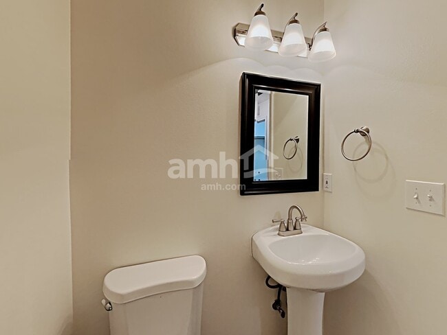 Building Photo - 19879 Alleghenny Way