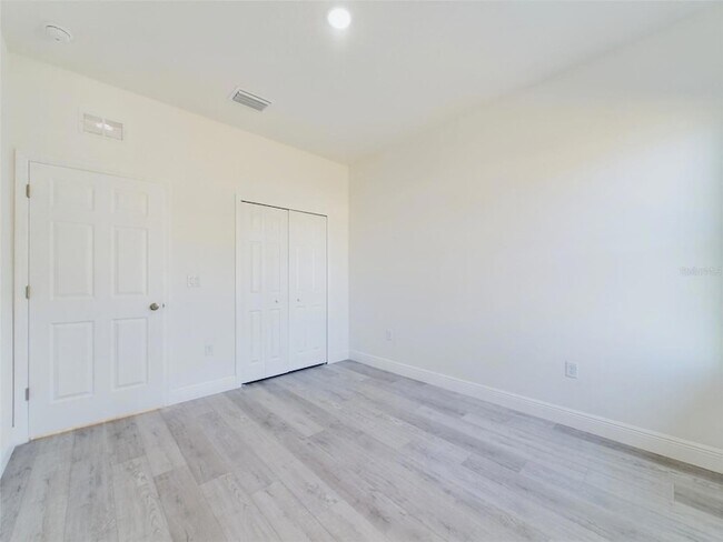 Building Photo - 16890 SW 39th Cir