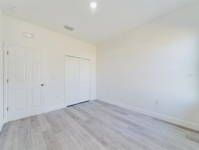 Building Photo - 2627 SW 154th Place Rd