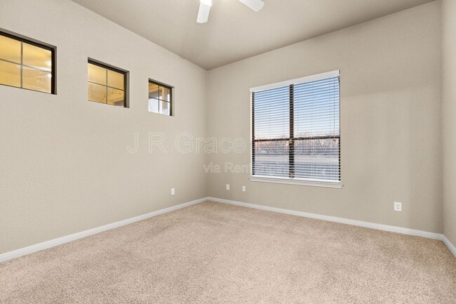 Building Photo - 10512 Condor Loop