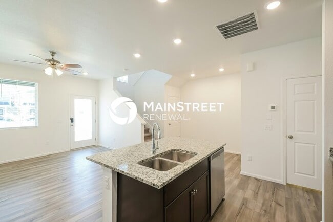 Building Photo - 3 Bedroom Pet-Friendly Home in Northglenn, CO with Main Street Renewal