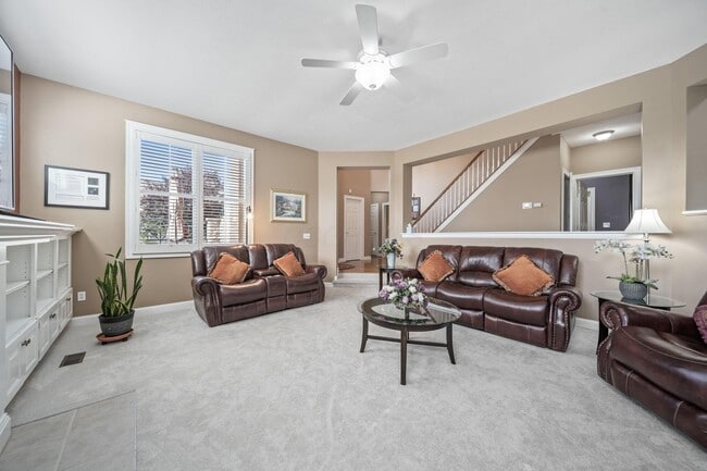 Building Photo - 4939 Stonehaven Dr