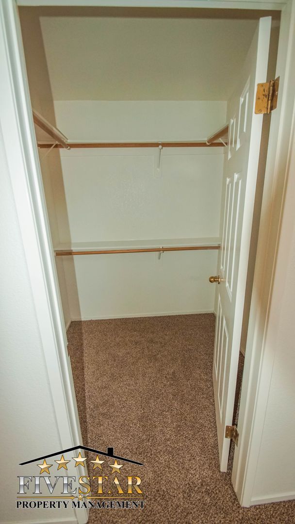 Building Photo - House for Rent on 4938 Shorebird Drive