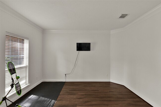 Building Photo - 24823 Haverford Rd