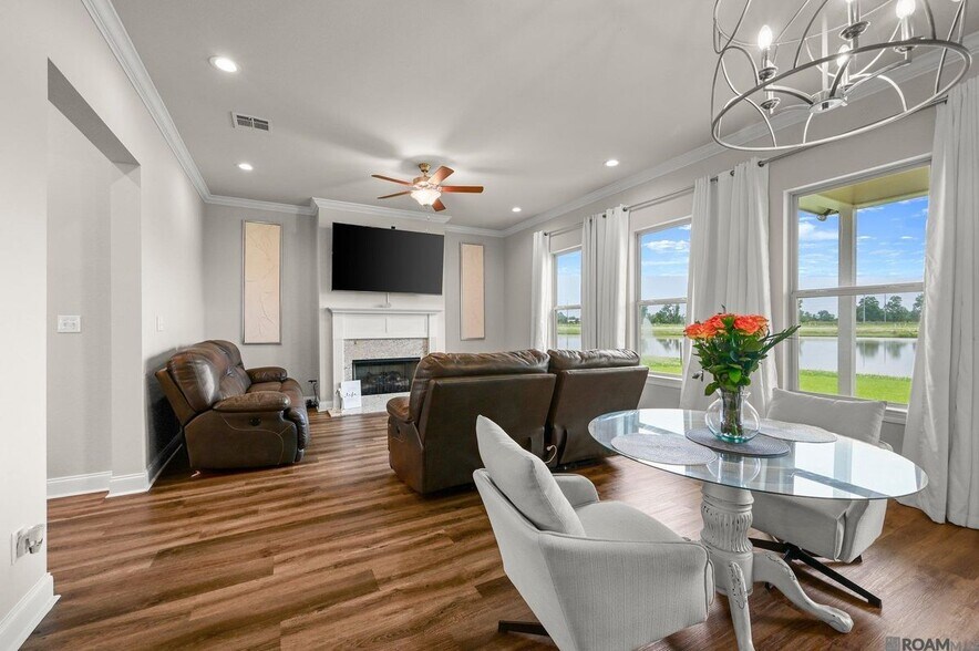 Building Photo - 5207 White River Rd