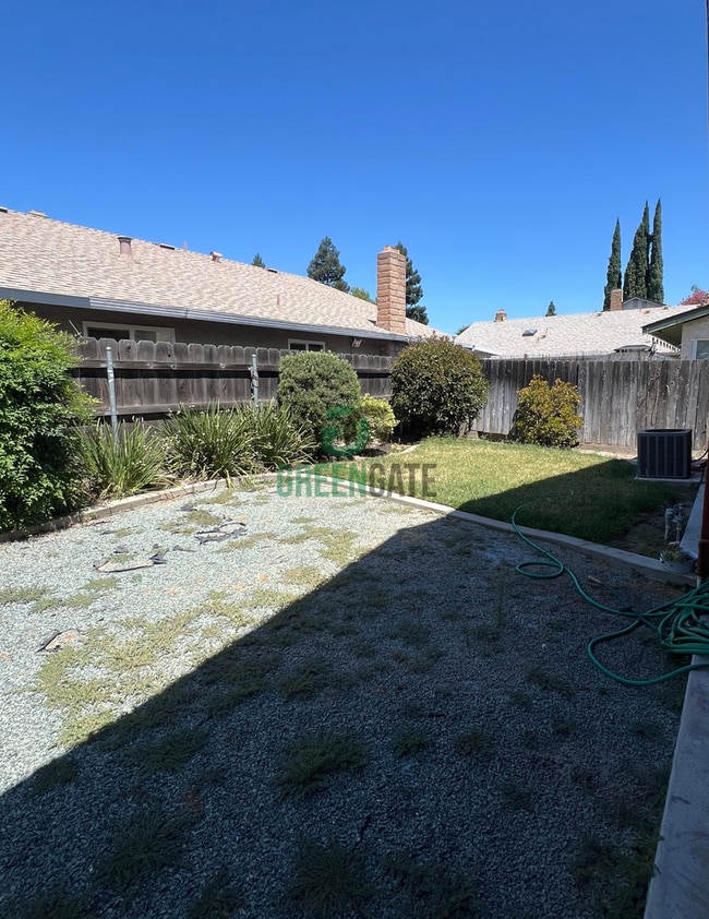 Building Photo - 3901 Setrok Ct