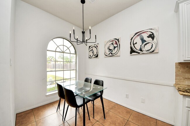 Building Photo - 7719 Malac Rd