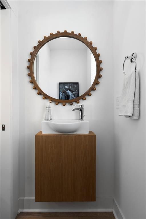 Building Photo - 217 Arnold Mill Rd