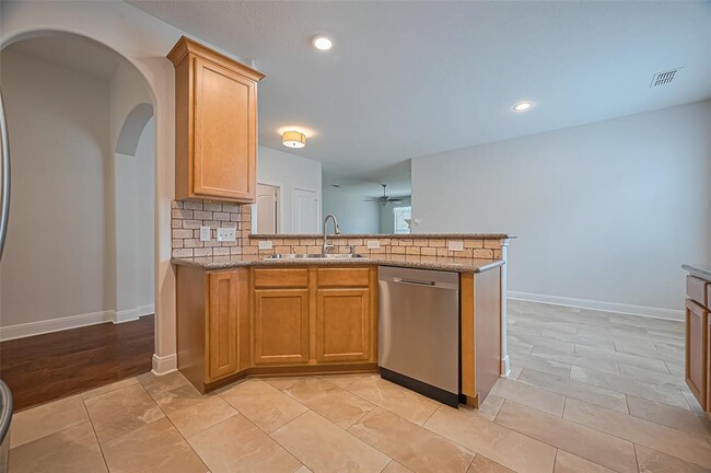 Building Photo - 25919 Orchard Knoll Ln