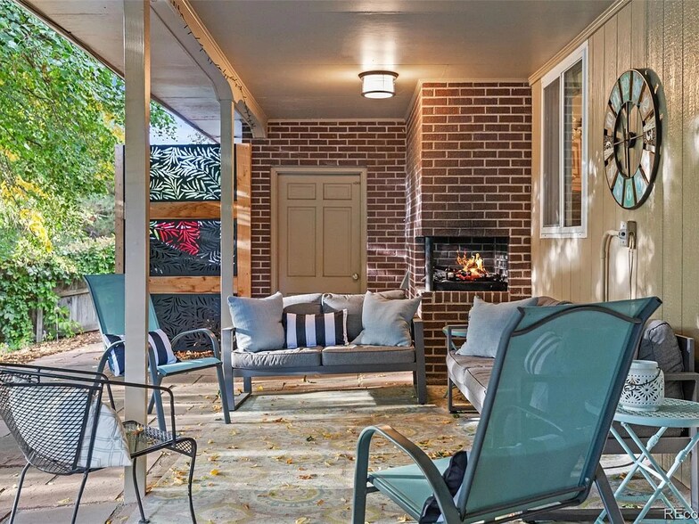 Building Photo - 9156 E Stanford Pl