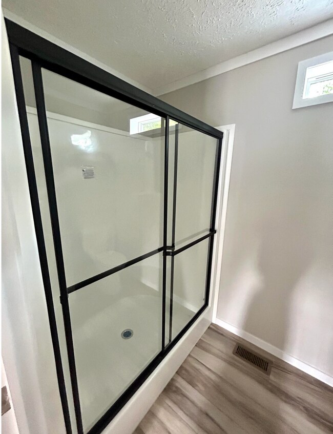 Building Photo - 30 1st St