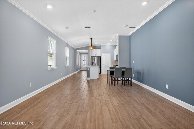 Building Photo - 234 Thistleton Wy