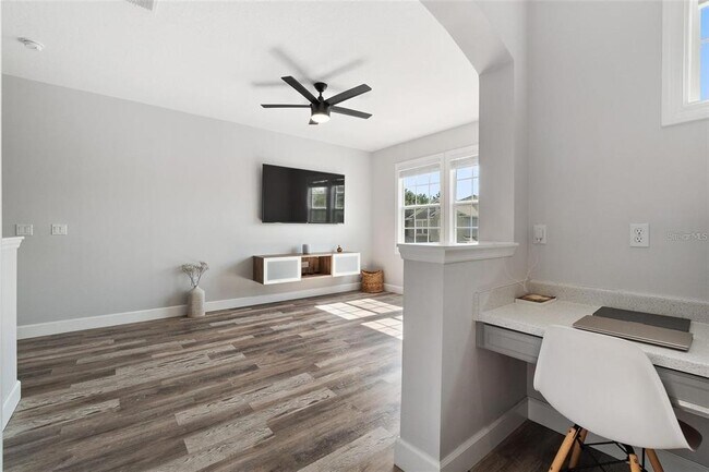 Building Photo - 5312 Tattinger Ln