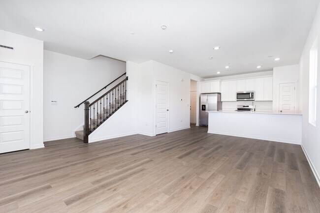 Building Photo - 2130 Bodega Rd